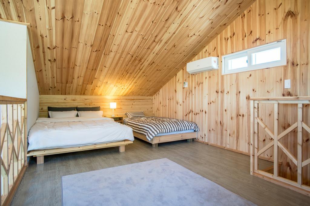 Jeju 542 Pension Seogwipo Rom bilde